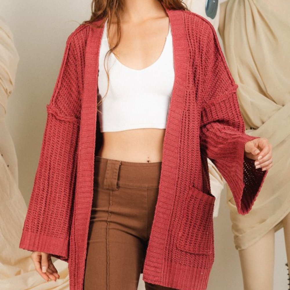 Only 1 left! NWT Soft and Chunky Cardigan Sweater